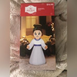 Holiday Time Inflatable Angel NIB